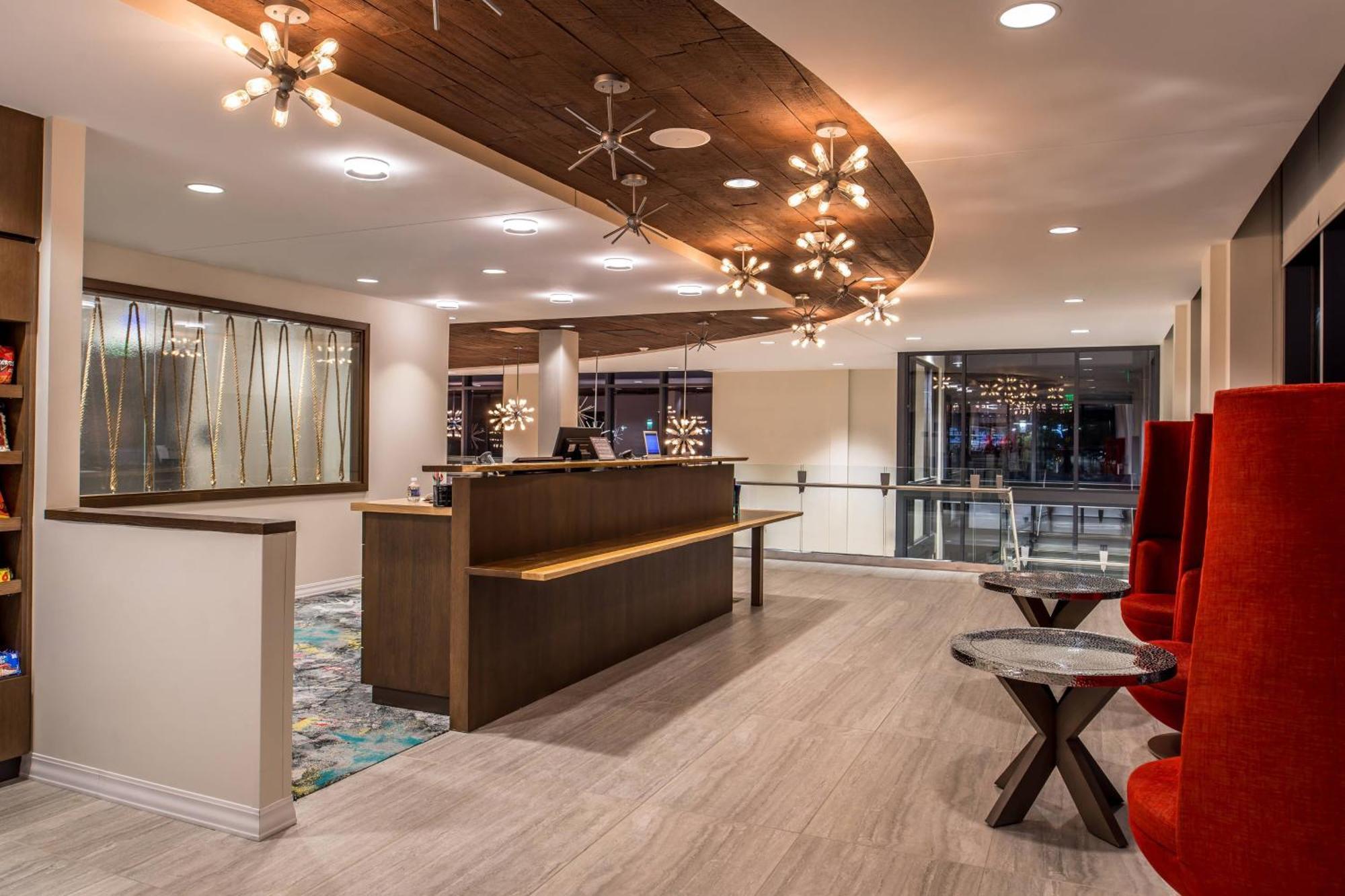 Residence Inn By Marriott Pittsburgh Oakland/University Place Eksteriør billede